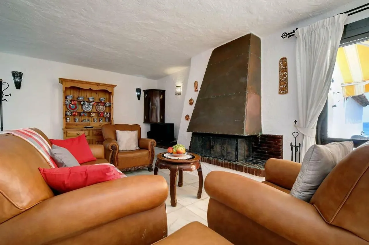 Sea Shells At Bahia Dorada Villa Estepona Holiday home