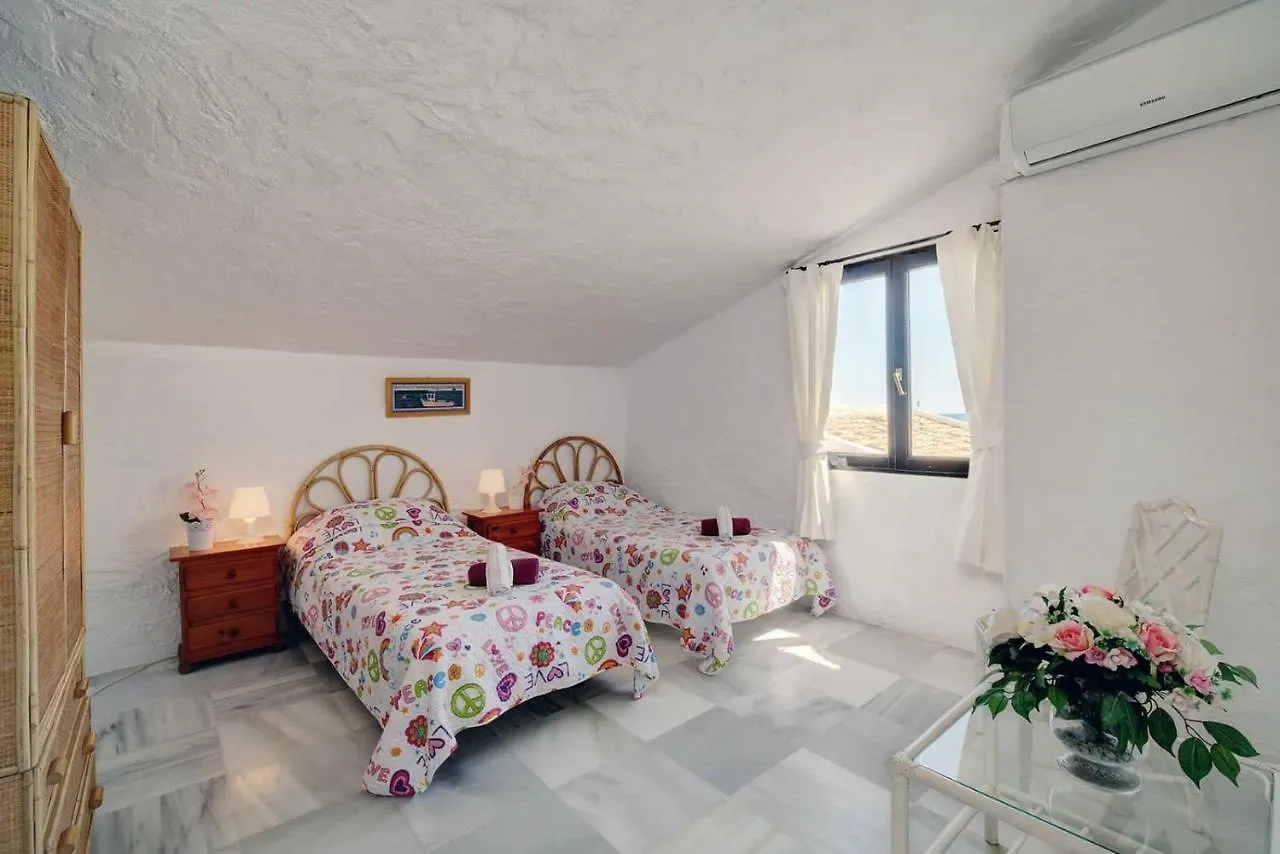 Holiday home Sea Shells At Bahia Dorada Villa Estepona