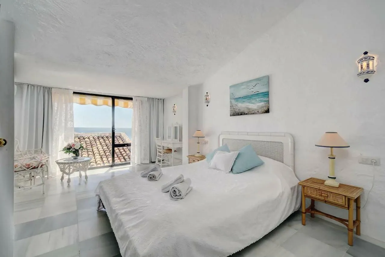 Holiday home Sea Shells At Bahia Dorada Villa Estepona